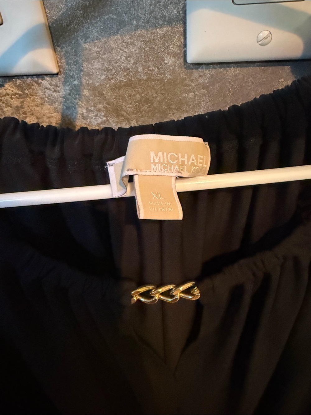 Michael Kors Black Long-Sleeve Blouse with Gold Chain Detail - Picture 3 of 5